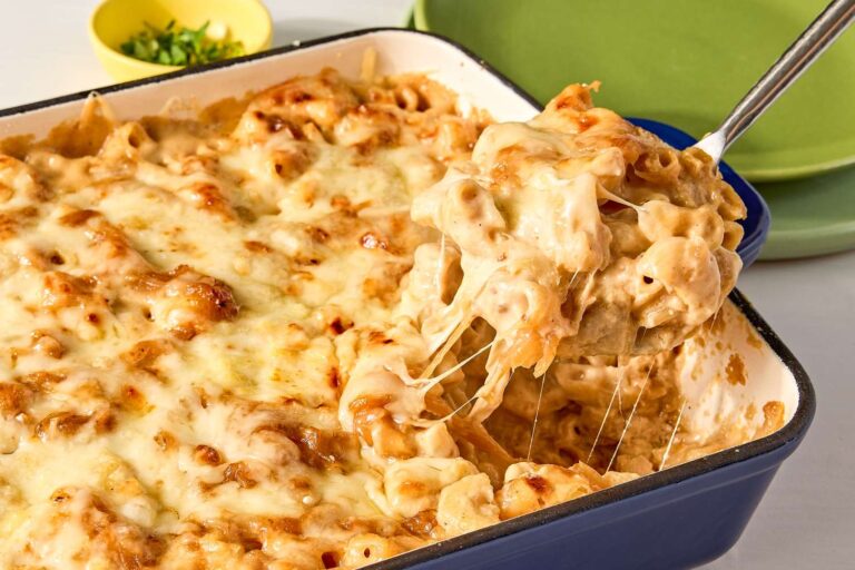 French Onion Mac and Cheese Casserole Recipe