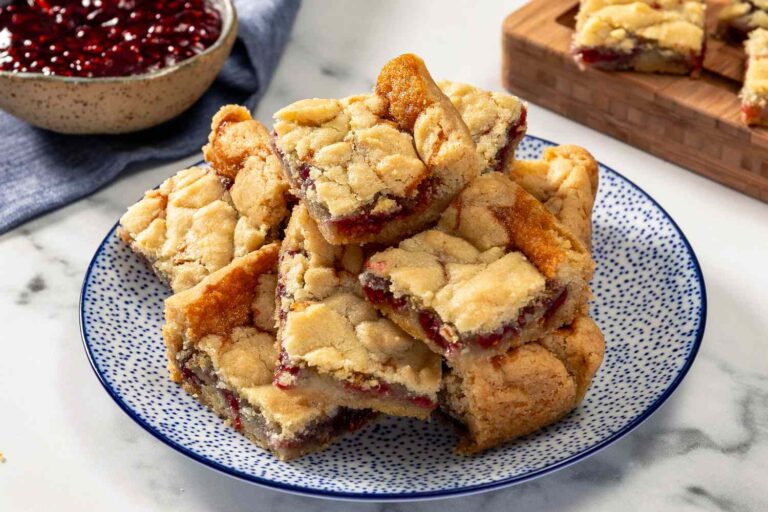 2-Ingredient Jam Bars Recipe
