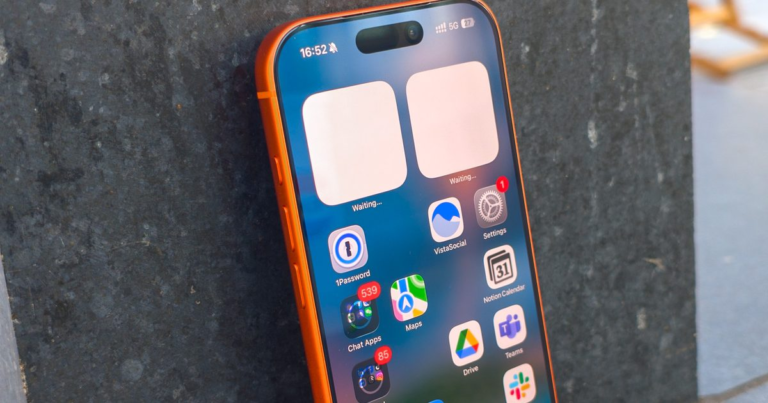 Apple's 20th anniversary iPhone may feature a bold design you'll either love or hate