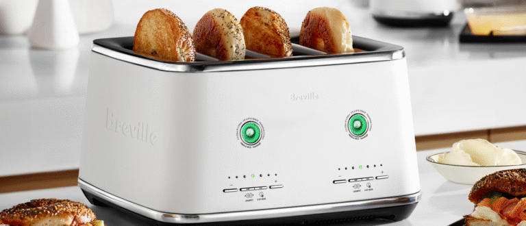 Breville Eye Q Auto toaster in lifestyle setting