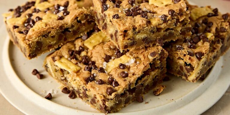 Saltine Toffee Cookie Bars Recipe
