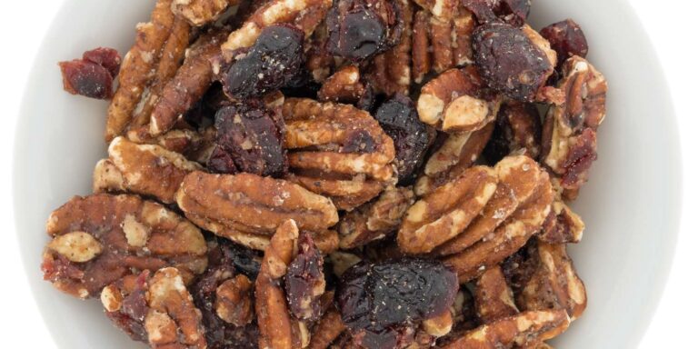 This Homemade Sweet-Nutty Holiday Treat Is My Favorite Thing To Gift