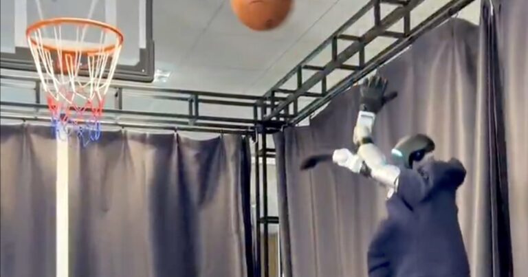 This extraordinary humanoid robot plays basketball like a pro, really