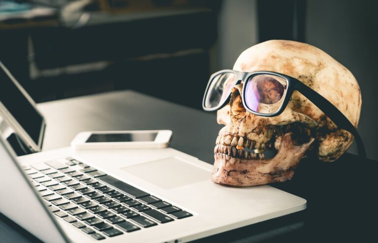 21 Free, Creepy, and Fun Halloween Wallpapers for 2026 21 Free, Creepy, and Fun Halloween Wallpapers for 2026