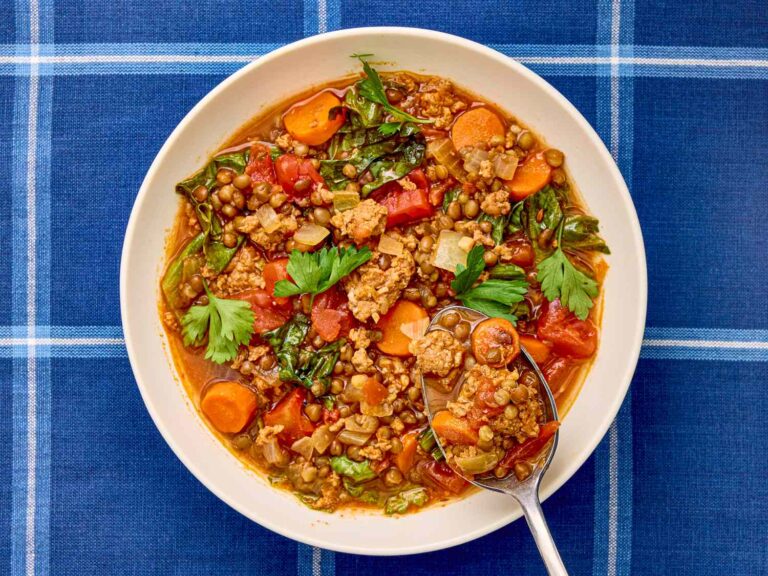 30-Minute Sausage and Lentil Stew With Escarole
