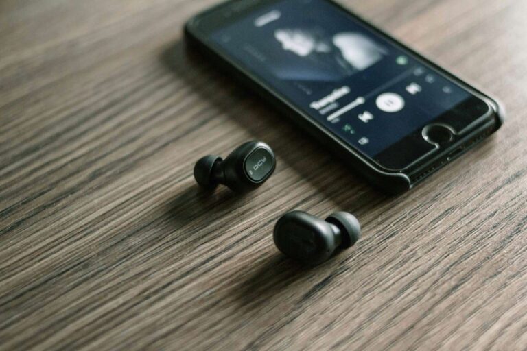 Best Free Music Streaming Apps for iOS & Android in 2026