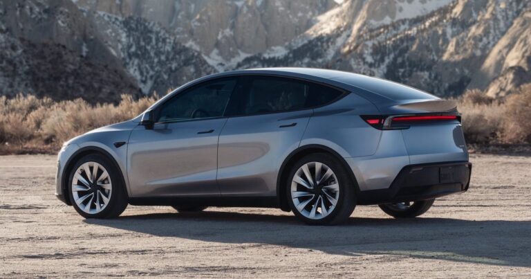 Buying a new Tesla? You might want to double-check if Autosteer is included