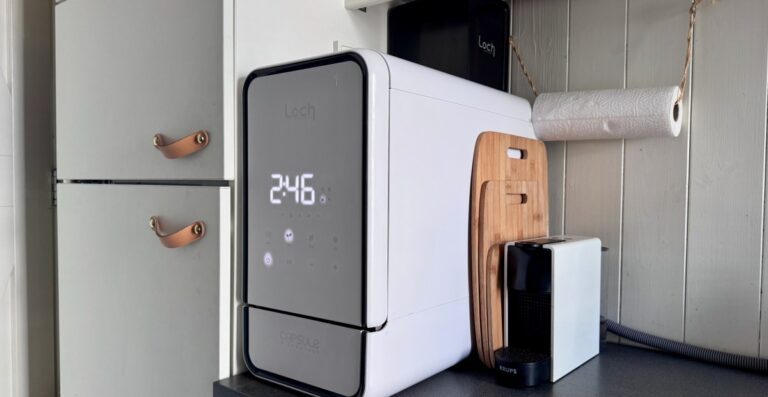 Loch’s Capsule dishwasher is small, fast, and efficient without plumbing Loch’s Capsule dishwasher is small, fast, and efficient without plumbing