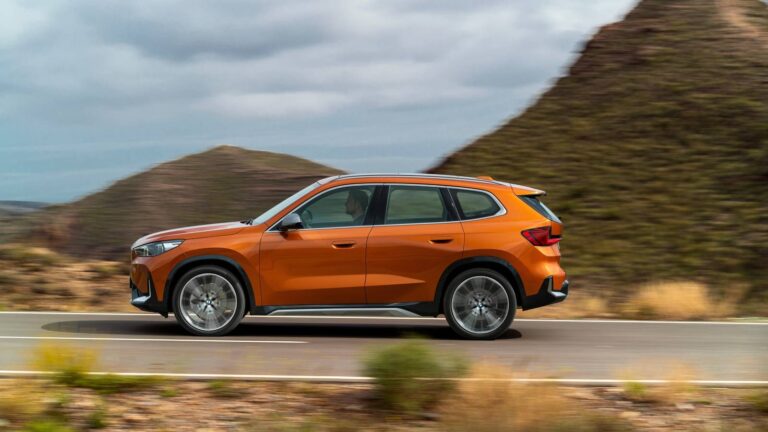 No other non-hybrid luxury SUV delivers efficiency this impressive