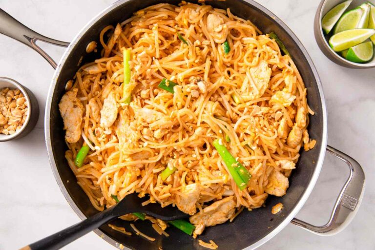 Quick and Easy Pad Thai Recipe (30 Minutes)