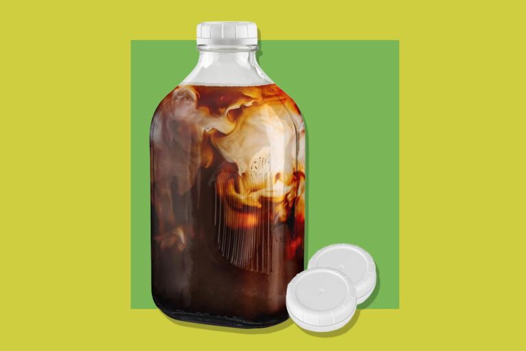 This $16 Milk Container Keeps Milk Fresher for Longer