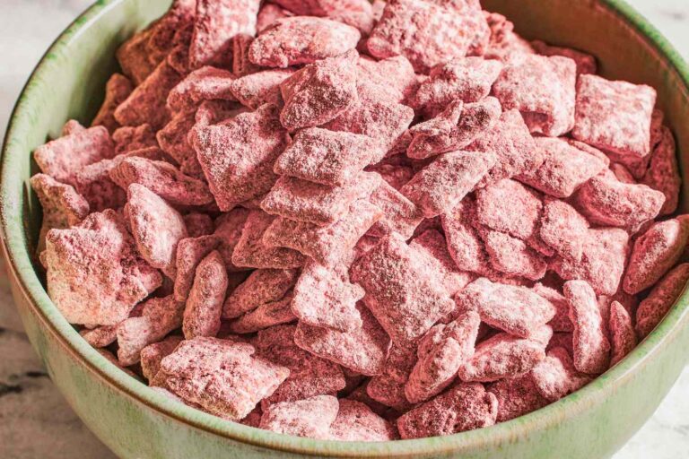 Easy Pink Puppy Chow Recipe (Pink Muddy Buddies, Gluten-Free)