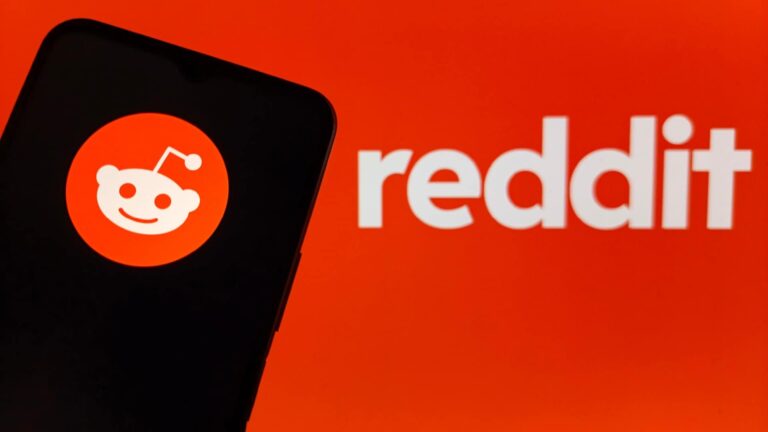 Reddit introduces collection ads, deal overlays, Shopify integration